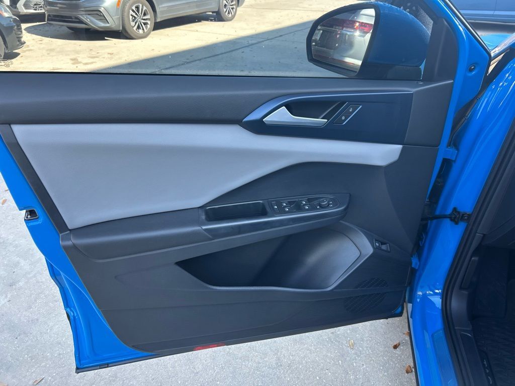 2023 Volkswagen Taos 1.5T SE Tampa FL