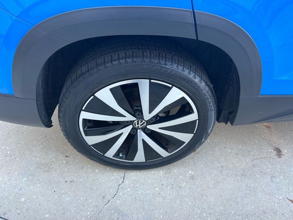 2023 Volkswagen Taos 1.5T SE Tampa FL