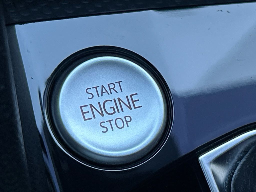 2023 Volkswagen Taos 1.5T SE Tampa FL