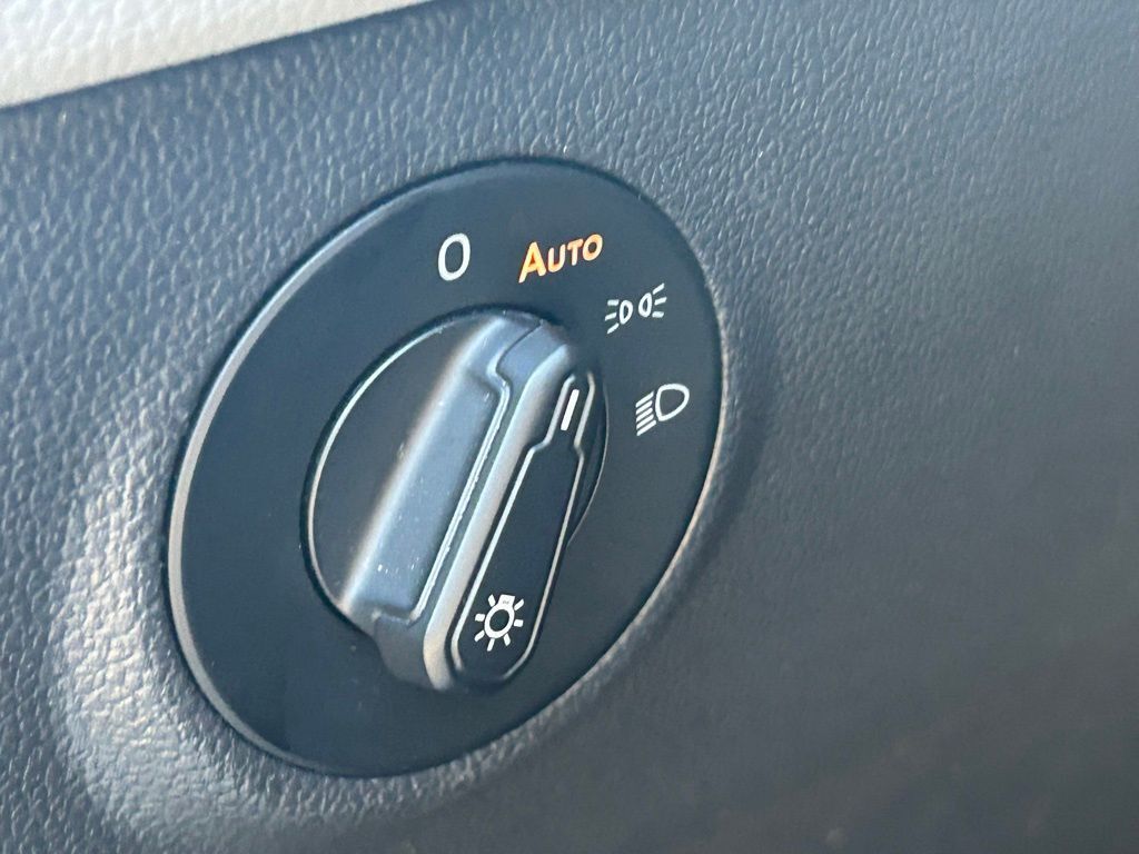 2023 Volkswagen Taos 1.5T SE Tampa FL