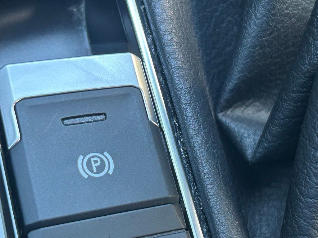 2023 Volkswagen Taos 1.5T SE Tampa FL