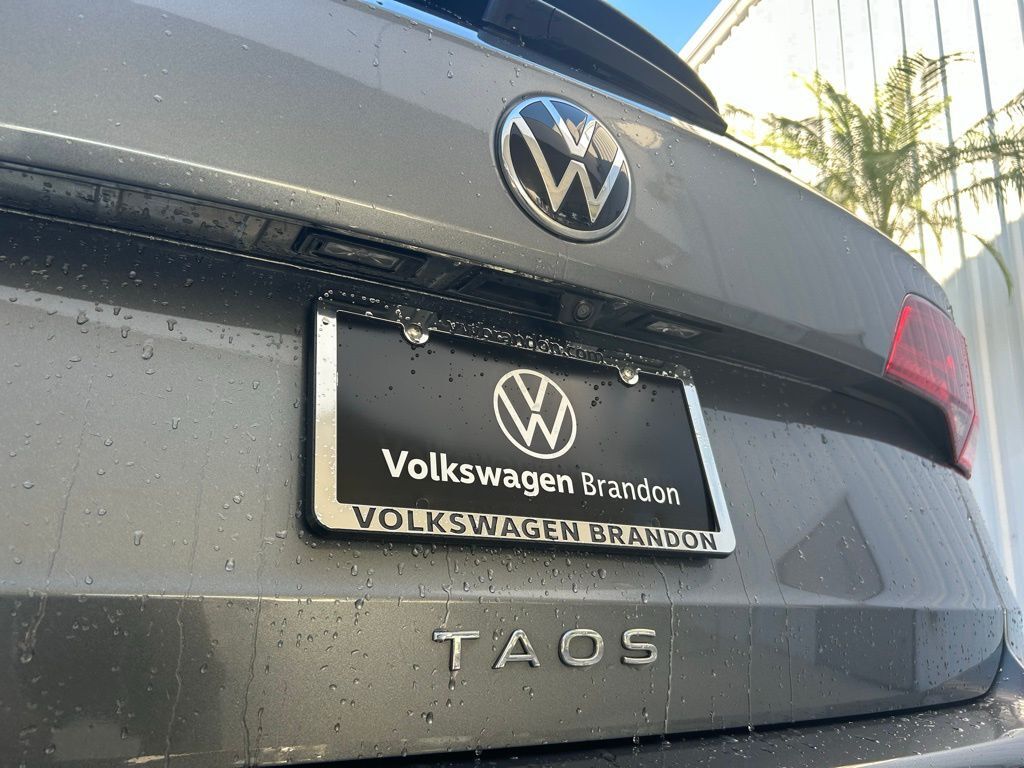 2023 Volkswagen Taos 1.5T SE Tampa FL