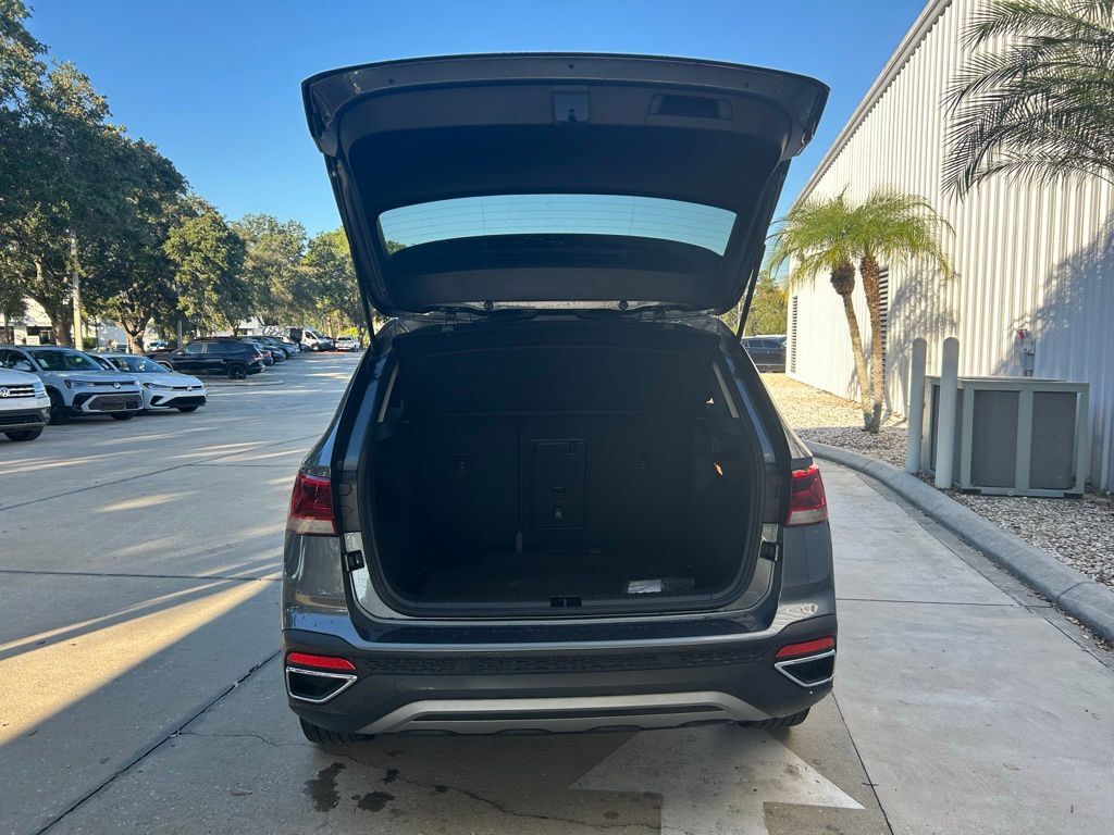 2023 Volkswagen Taos 1.5T SE Tampa FL