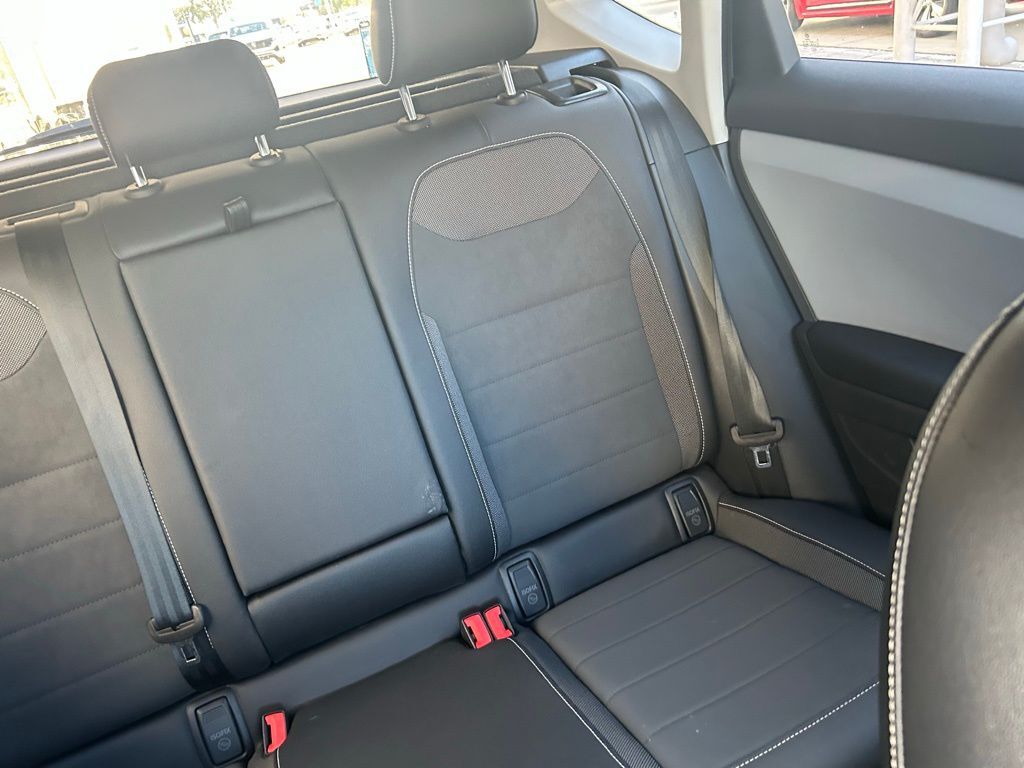 2023 Volkswagen Taos 1.5T SE Tampa FL