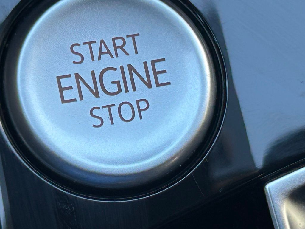 2023 Volkswagen Taos 1.5T SE Tampa FL