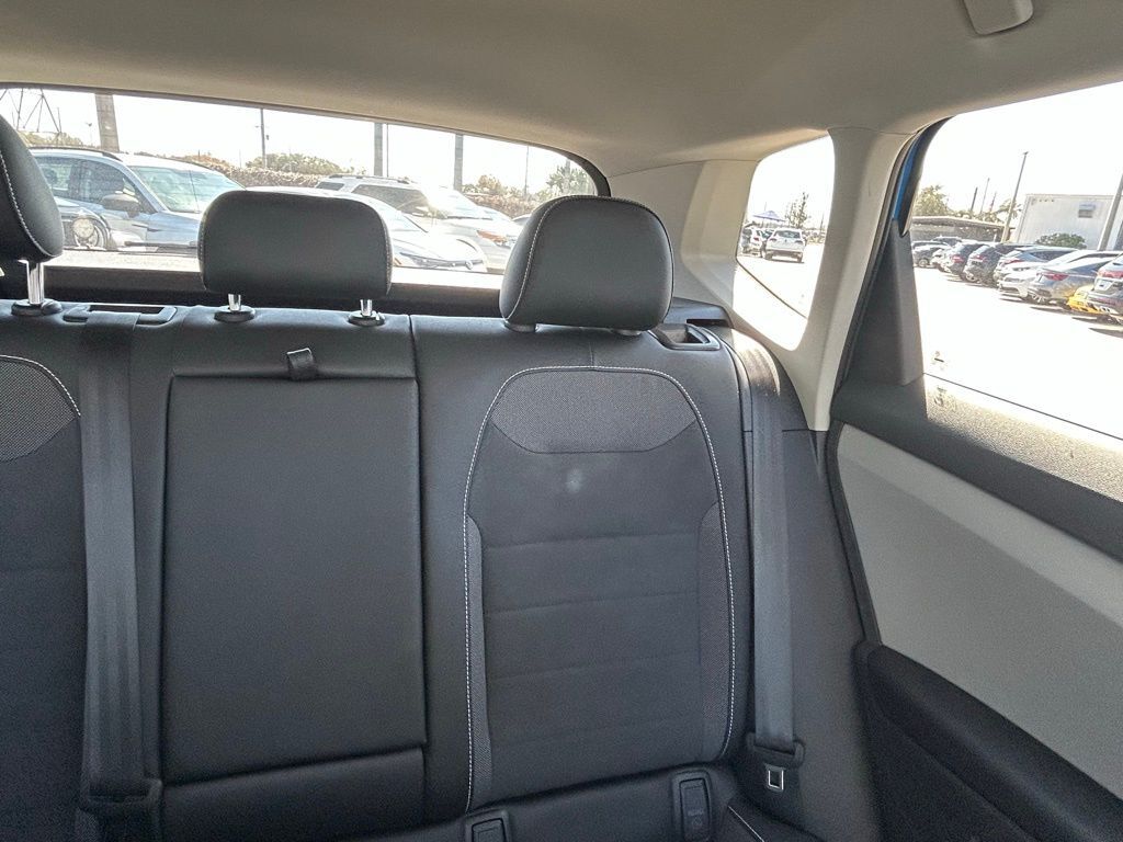 2023 Volkswagen Taos 1.5T SE Tampa FL