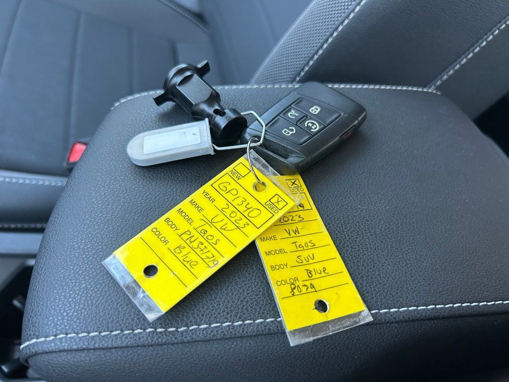 2023 Volkswagen Taos 1.5T SE Tampa FL