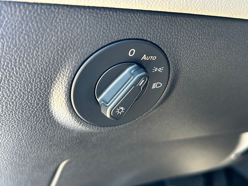 2023 Volkswagen Taos 1.5T SE Tampa FL