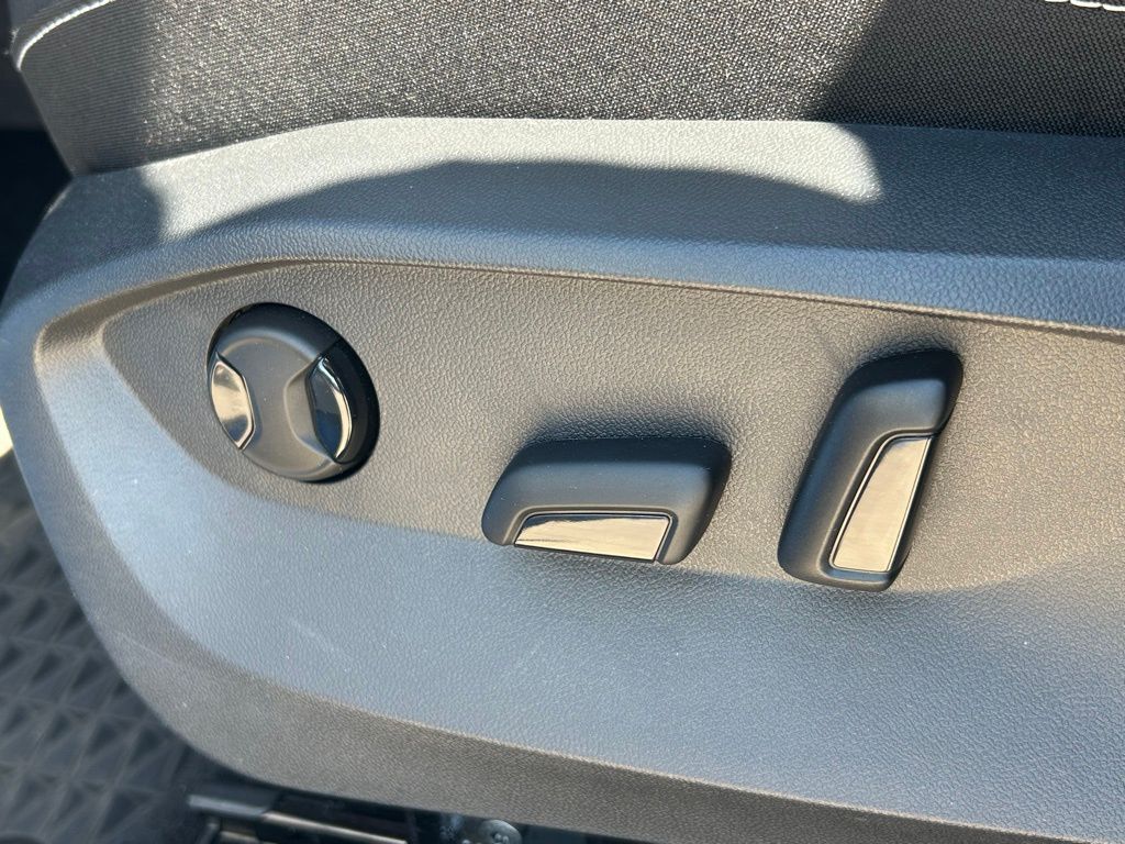 2023 Volkswagen Taos 1.5T SE Tampa FL