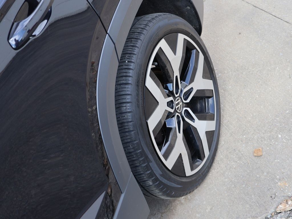 2023 Volkswagen Taos 1.5T SEL