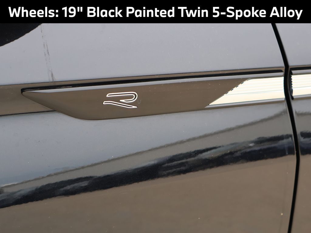 2023 Volkswagen Tiguan 2.0T SE R-Line Black