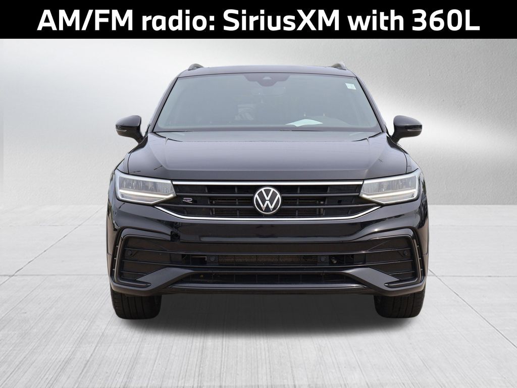 2023 Volkswagen Tiguan 2.0T SE R-Line Black