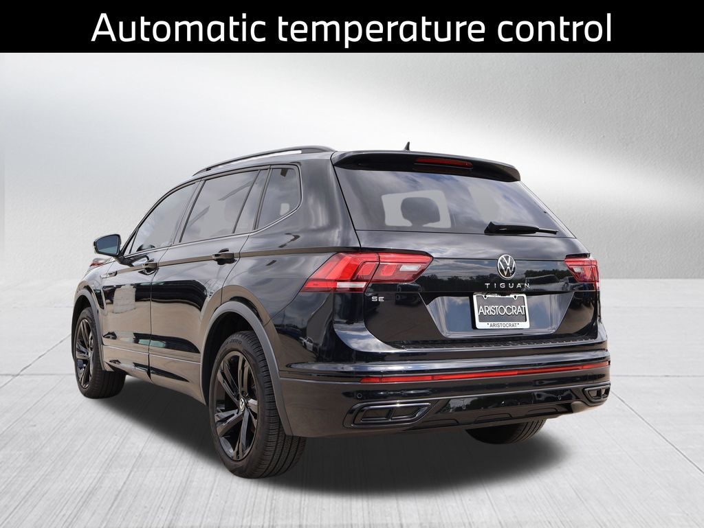 2023 Volkswagen Tiguan 2.0T SE R-Line Black