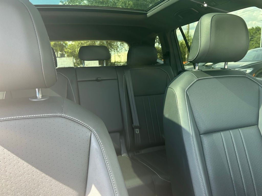 2023 Volkswagen Tiguan 2.0T SE R-Line Black Tampa FL