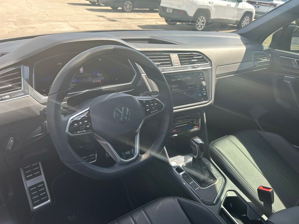 2023 Volkswagen Tiguan 2.0T SE R-Line Black Tampa FL