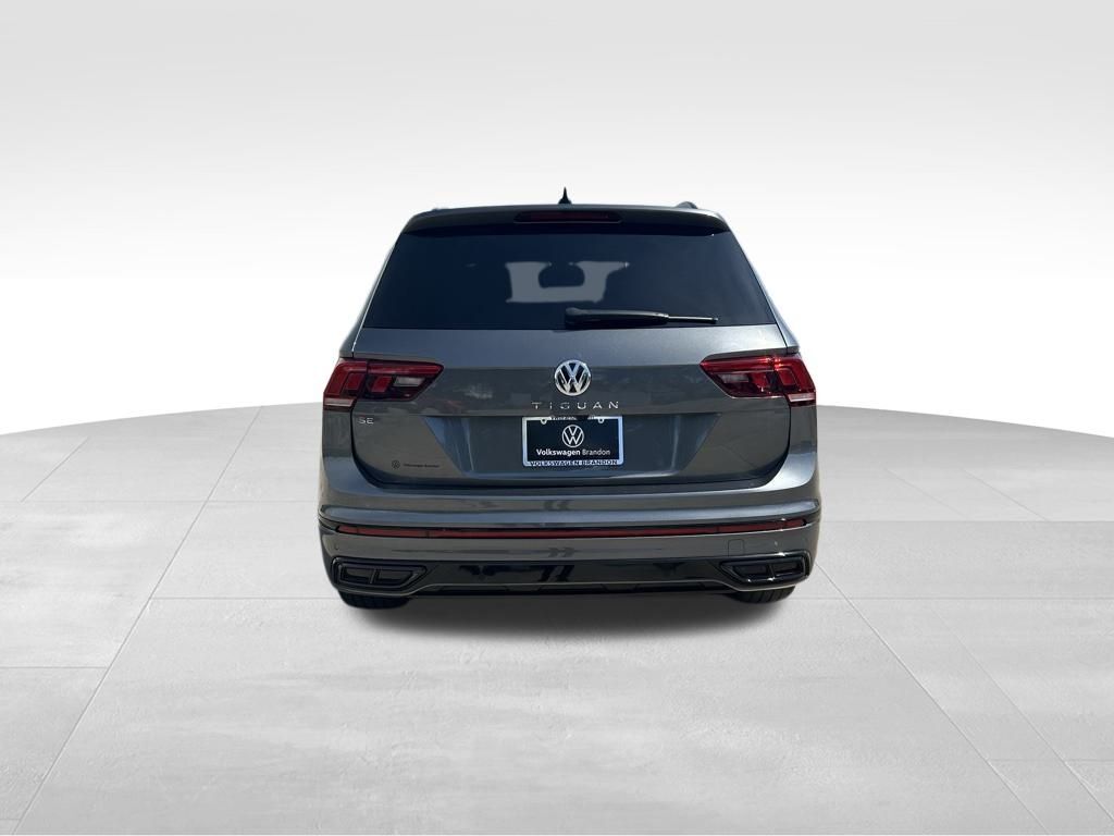 2023 Volkswagen Tiguan 2.0T SE R-Line Black Tampa FL