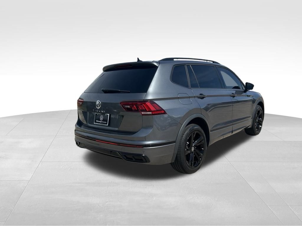 2023 Volkswagen Tiguan 2.0T SE R-Line Black Tampa FL