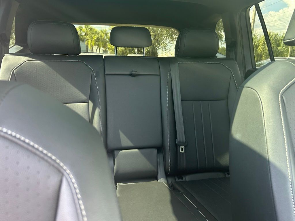 2023 Volkswagen Tiguan 2.0T SE R-Line Black Tampa FL