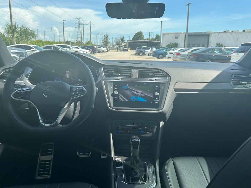 2023 Volkswagen Tiguan 2.0T SE R-Line Black Tampa FL