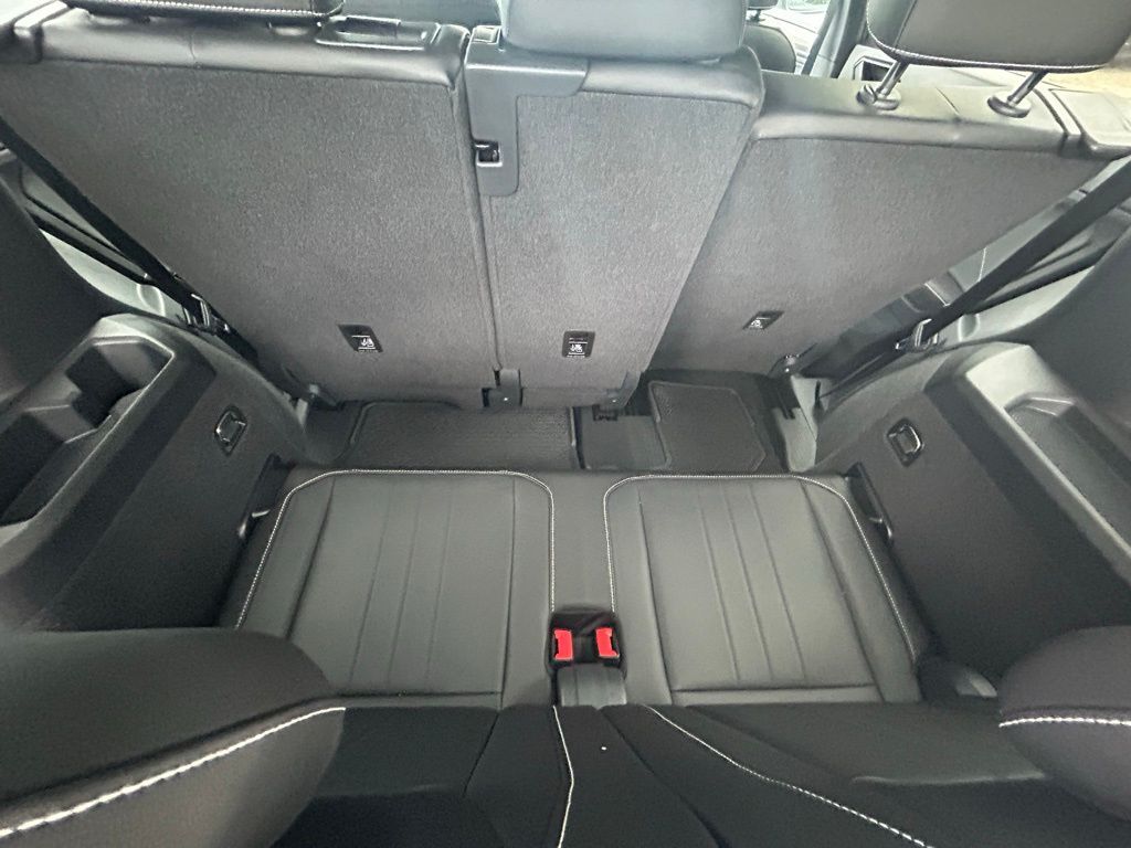 2023 Volkswagen Tiguan 2.0T SE R-Line Black Tampa FL