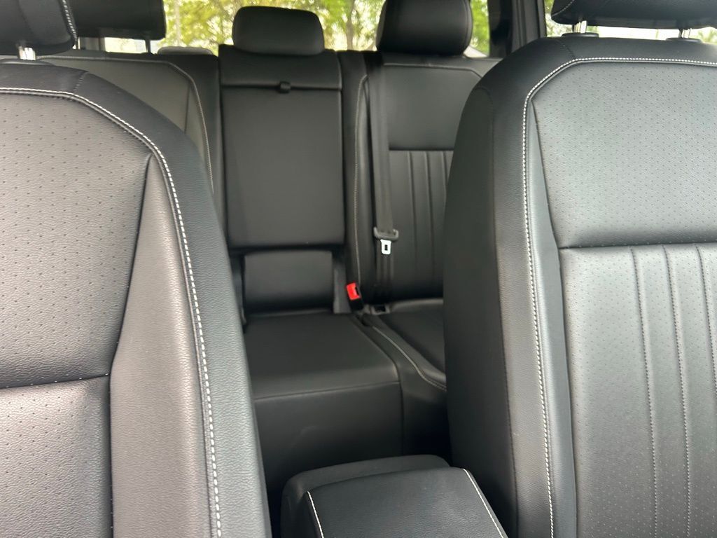 2023 Volkswagen Tiguan 2.0T SE R-Line Black Tampa FL