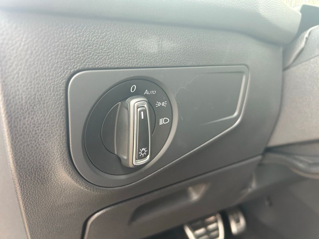 2023 Volkswagen Tiguan 2.0T SE R-Line Black Tampa FL