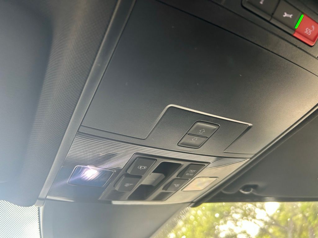 2023 Volkswagen Tiguan 2.0T SE R-Line Black Tampa FL