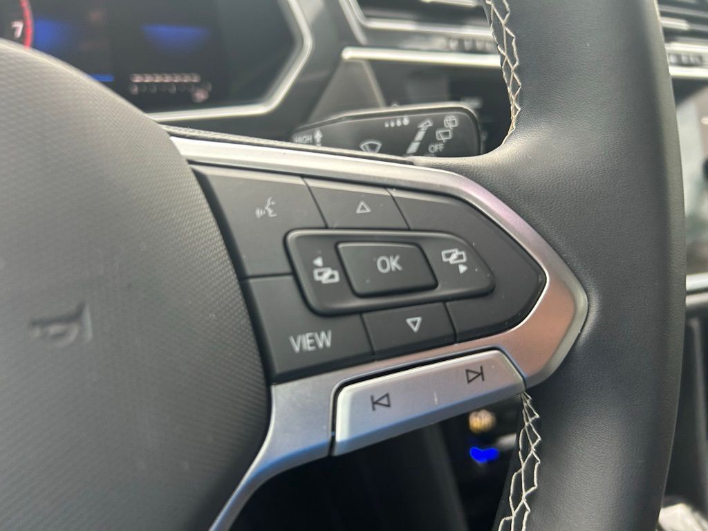 2023 Volkswagen Tiguan 2.0T SE R-Line Black Tampa FL