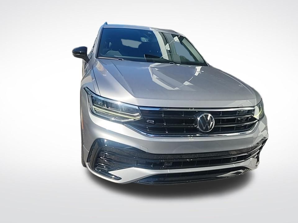 2023 Volkswagen Tiguan 2.0T SE R-Line Black Tampa FL
