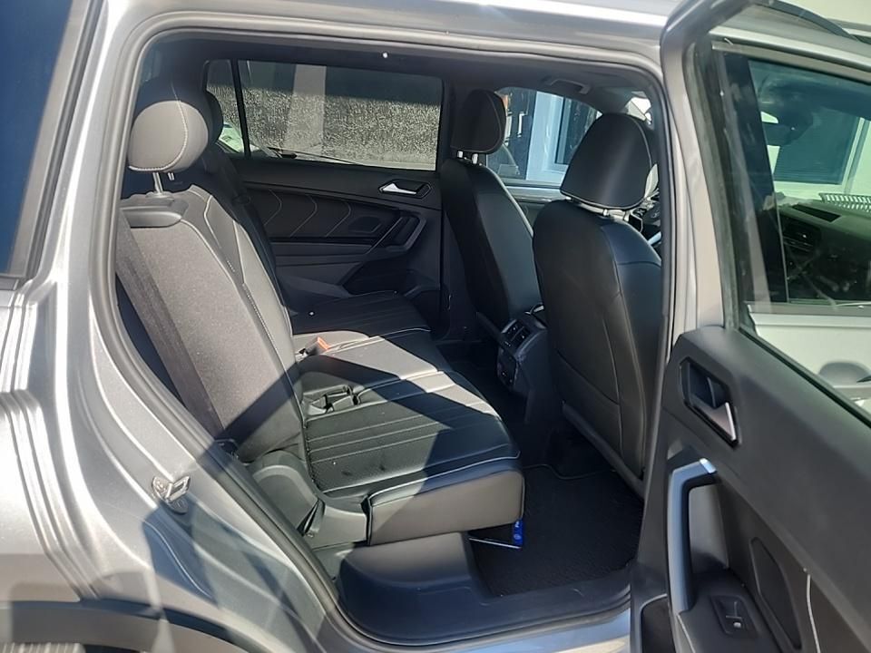 2023 Volkswagen Tiguan 2.0T SE R-Line Black Tampa FL