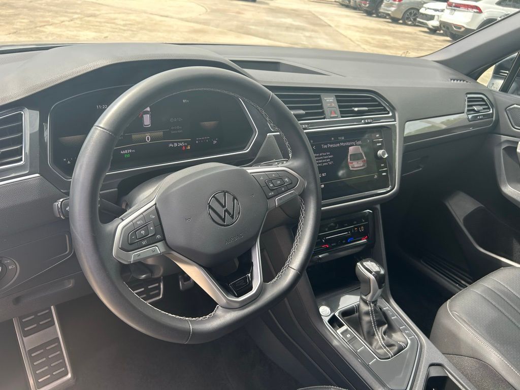 2023 Volkswagen Tiguan 2.0T SE R-Line Black Tampa FL