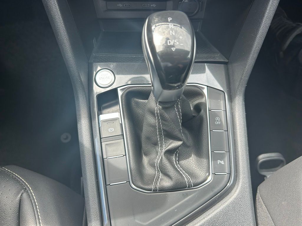 2023 Volkswagen Tiguan 2.0T SE R-Line Black Tampa FL