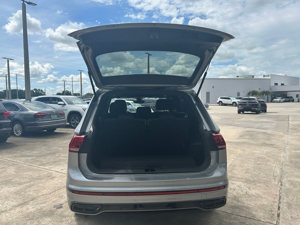 2023 Volkswagen Tiguan 2.0T SE R-Line Black Tampa FL