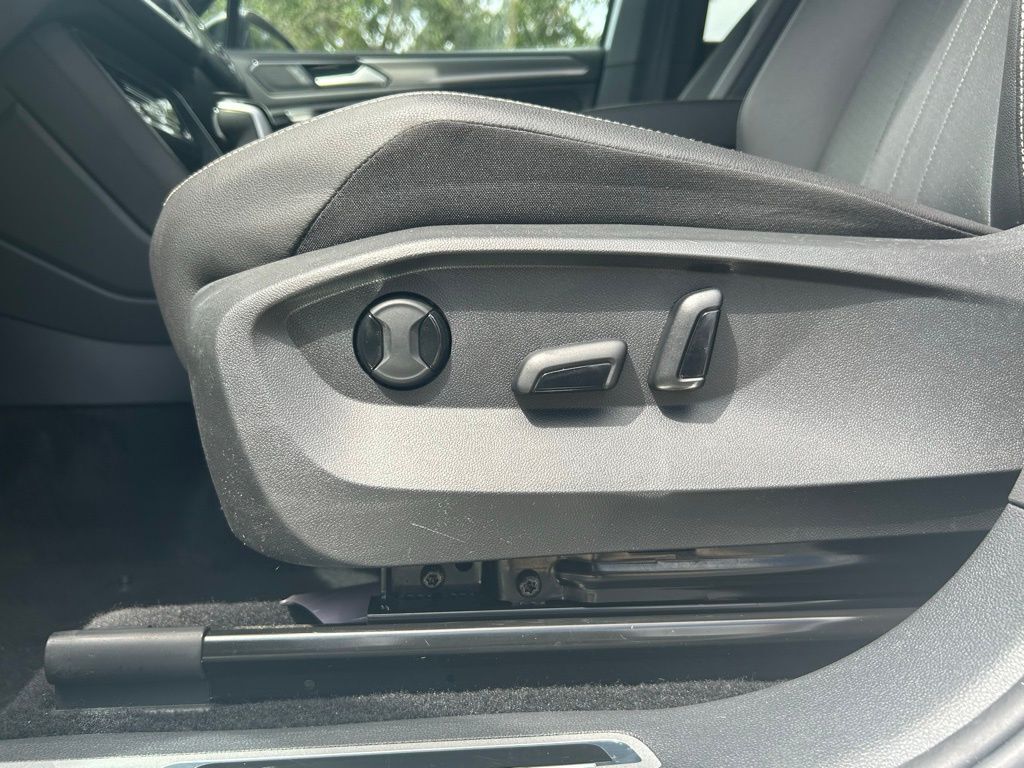 2023 Volkswagen Tiguan 2.0T SE R-Line Black Tampa FL