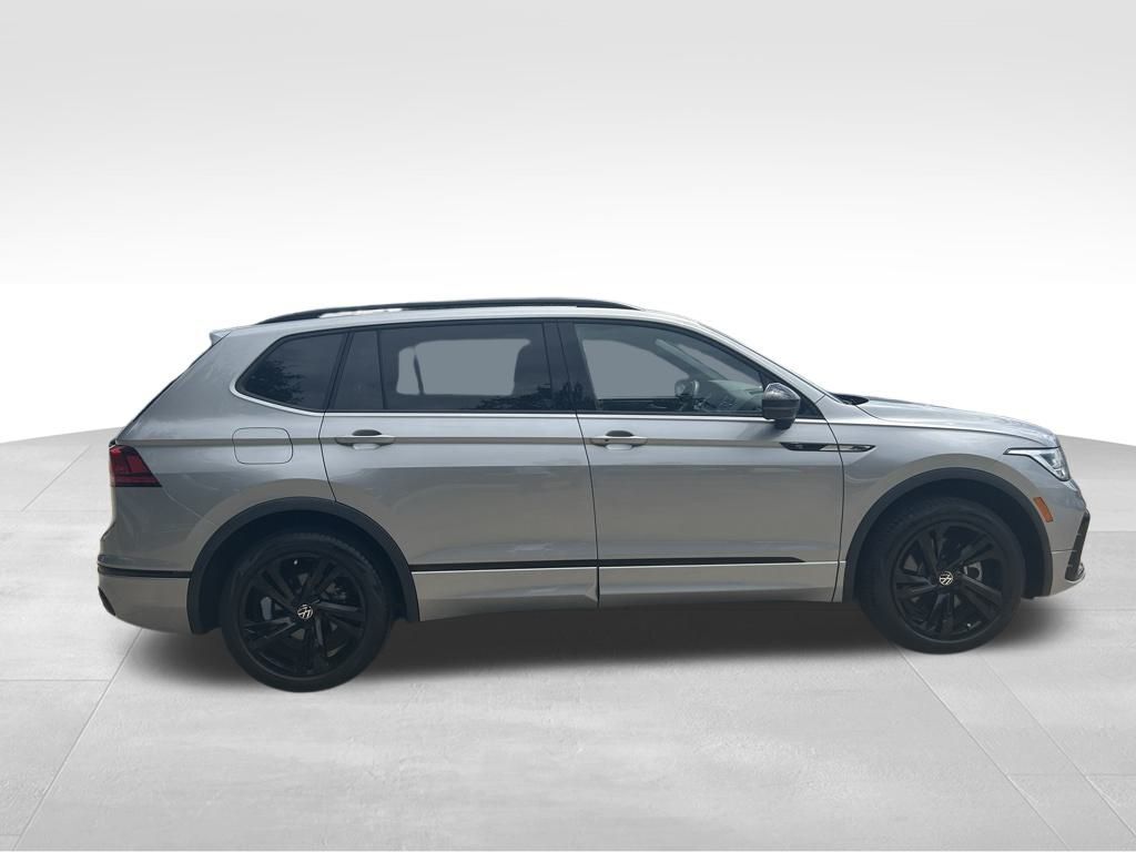 2023 Volkswagen Tiguan 2.0T SE R-Line Black Tampa FL