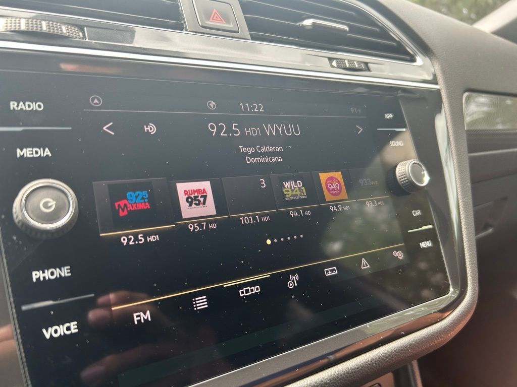 2023 Volkswagen Tiguan 2.0T SE R-Line Black Tampa FL