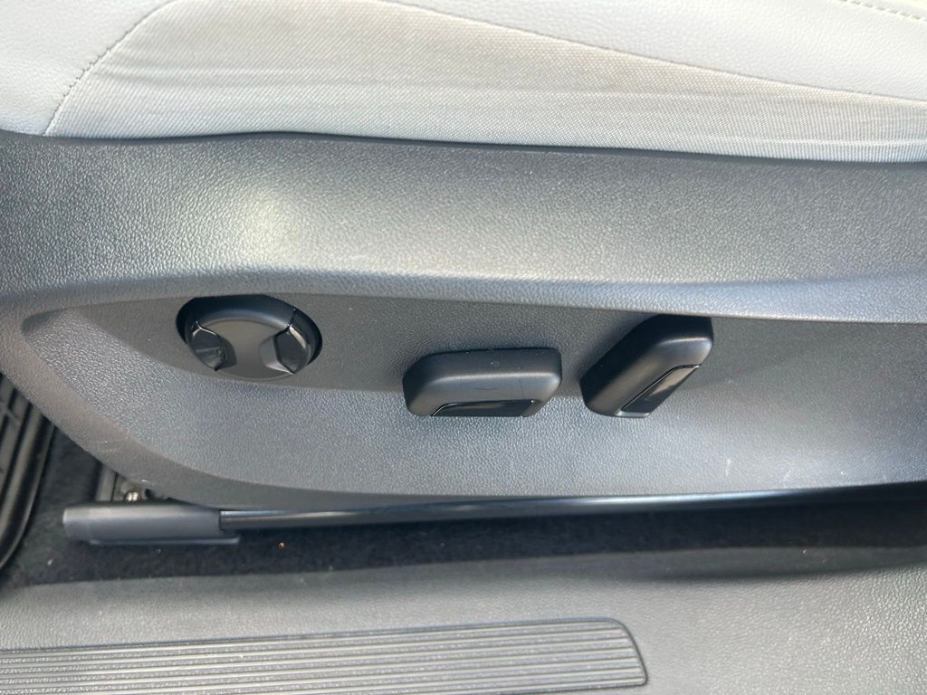 2023 Volkswagen Tiguan 2.0T SE Tampa FL