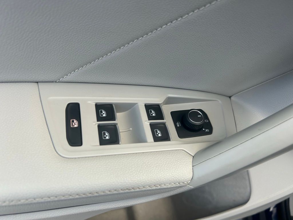 2023 Volkswagen Tiguan 2.0T SE Tampa FL