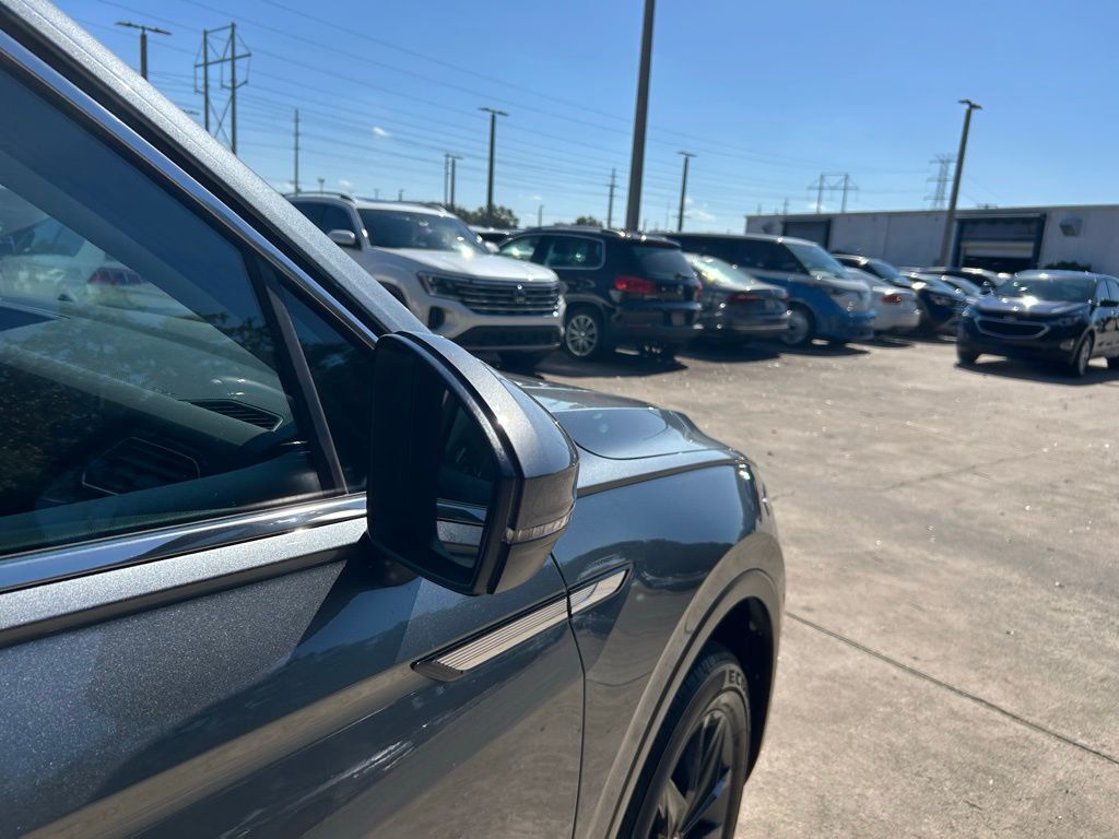 2023 Volkswagen Tiguan 2.0T SE Tampa FL