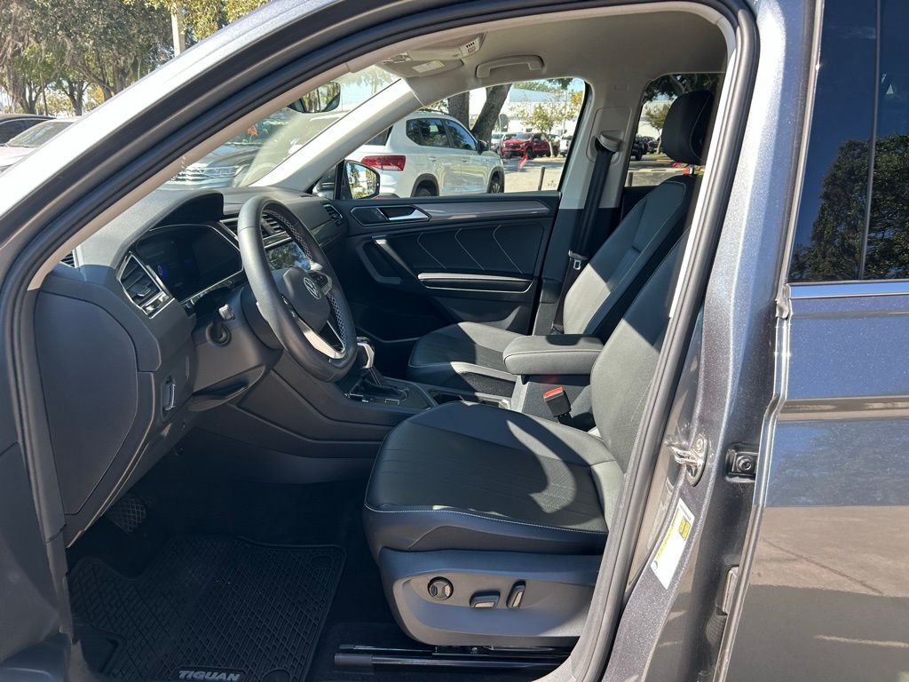2023 Volkswagen Tiguan 2.0T SE Tampa FL