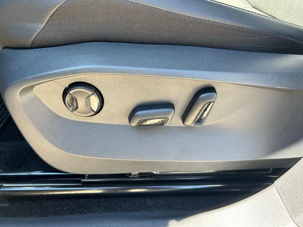 2023 Volkswagen Tiguan 2.0T SE Tampa FL