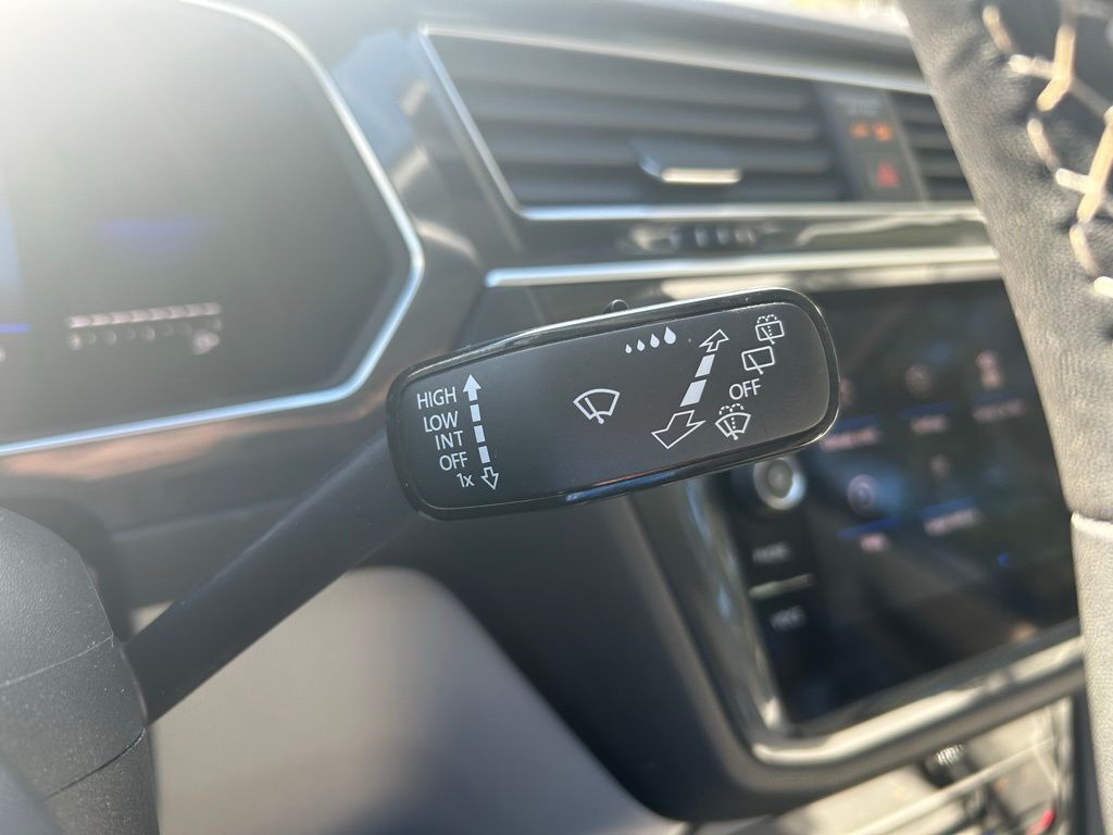 2023 Volkswagen Tiguan 2.0T SE Tampa FL