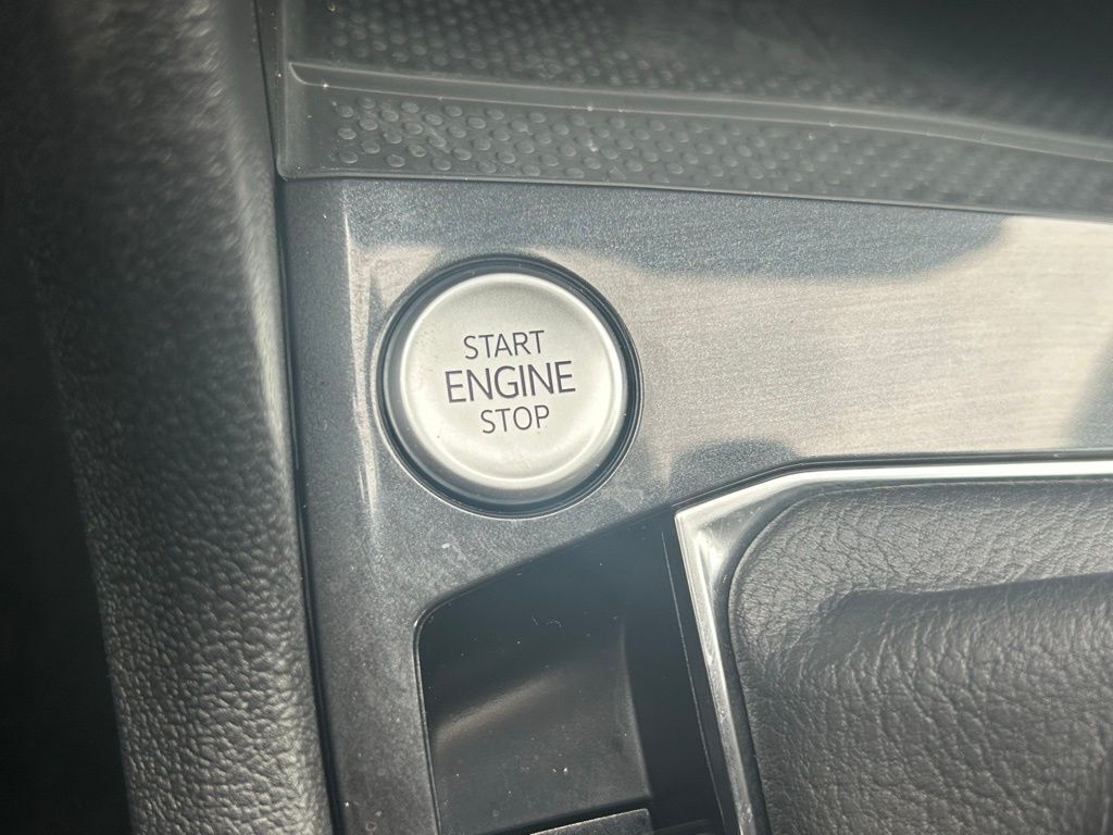 2023 Volkswagen Tiguan 2.0T SE Tampa FL