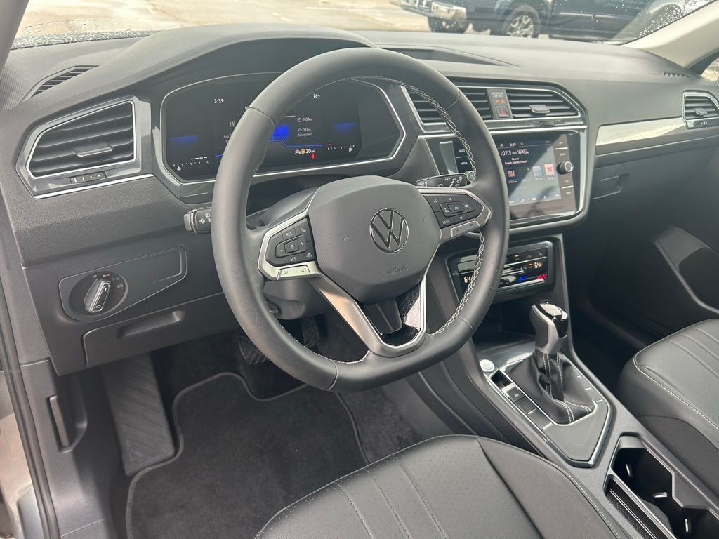 2023 Volkswagen Tiguan 2.0T SE Tampa FL