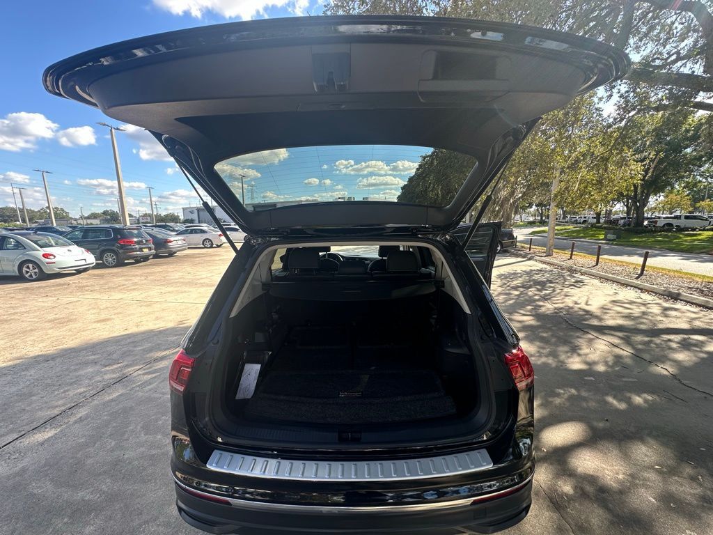 2023 Volkswagen Tiguan 2.0T SE Tampa FL