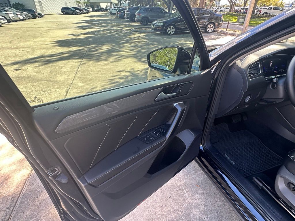 2023 Volkswagen Tiguan 2.0T SE Tampa FL