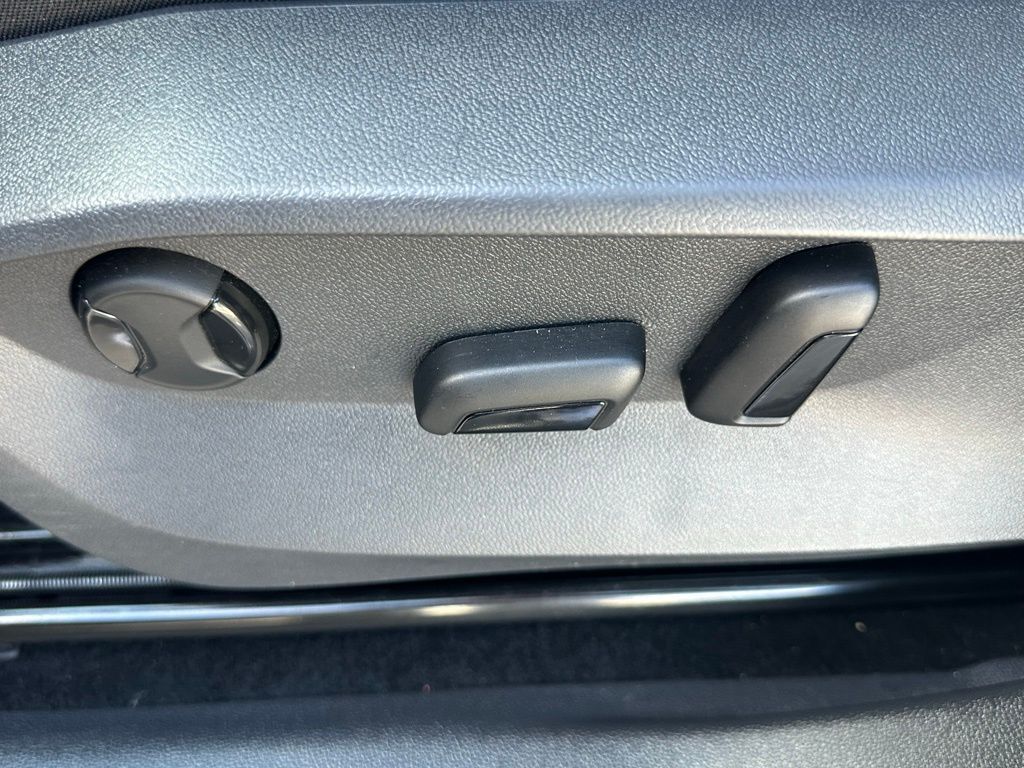 2023 Volkswagen Tiguan 2.0T SE Tampa FL