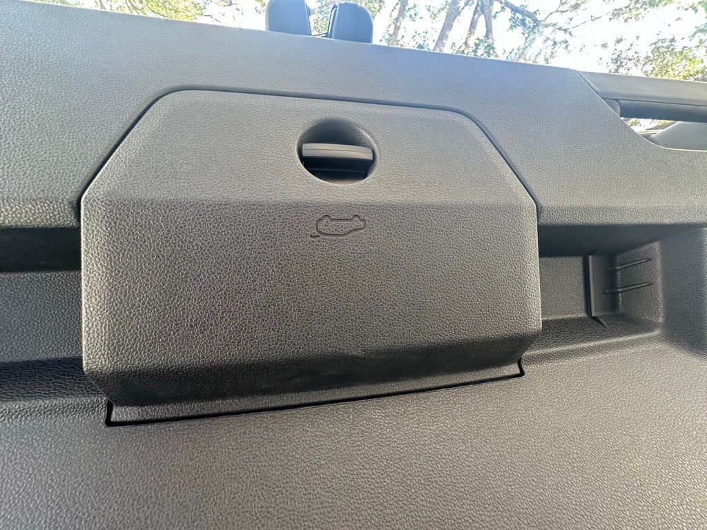 2023 Volkswagen Tiguan 2.0T SE Tampa FL