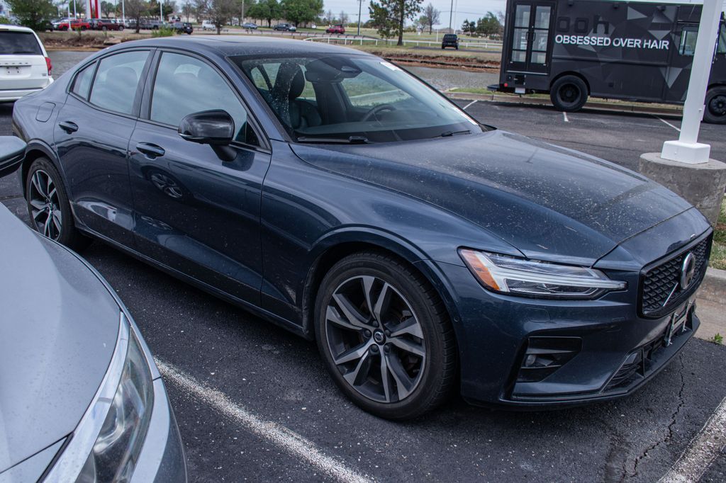2023 Volvo S60 B5 Plus Dark Theme Oklahoma City OK