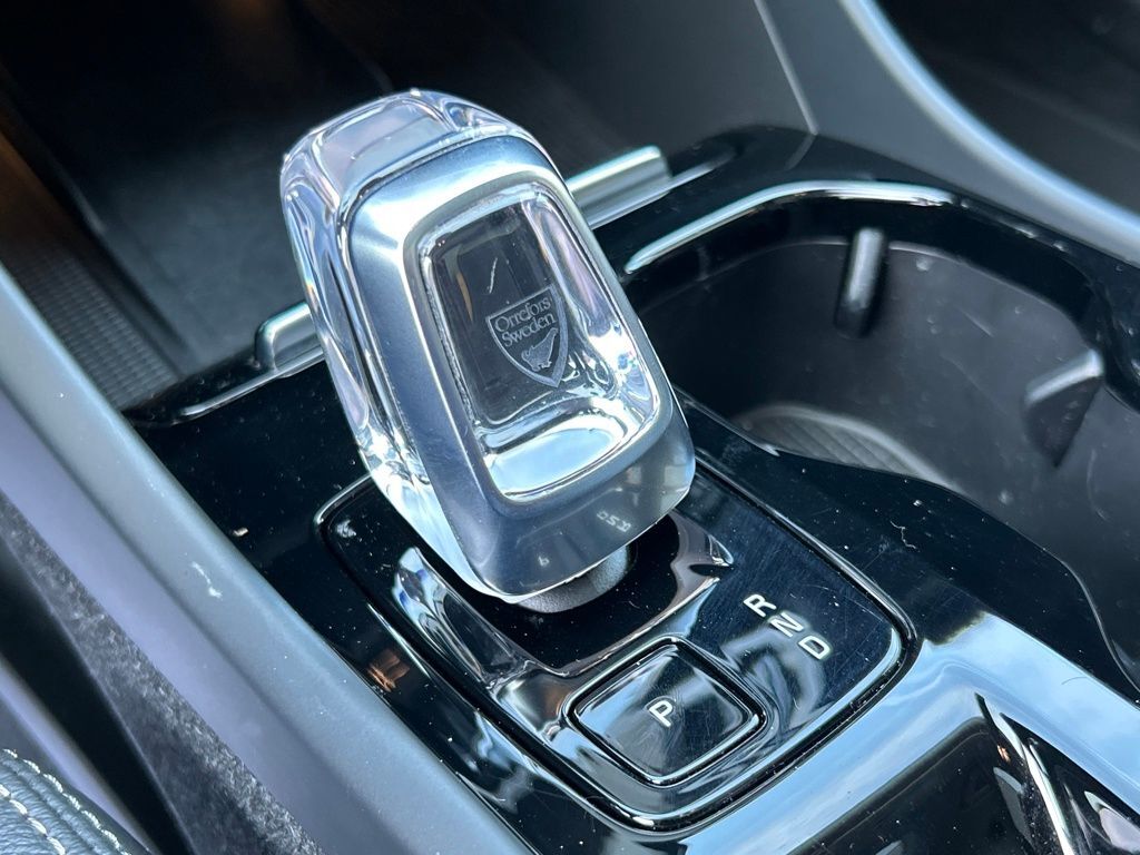 2023 Volvo XC40 B5 Plus Bright Theme Lakeland FL